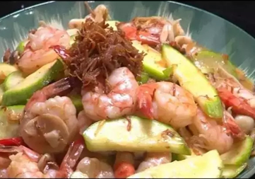 憶大廚-Sandy's Kitchen鮑魚(yú)xo醬炒翠玉瓜